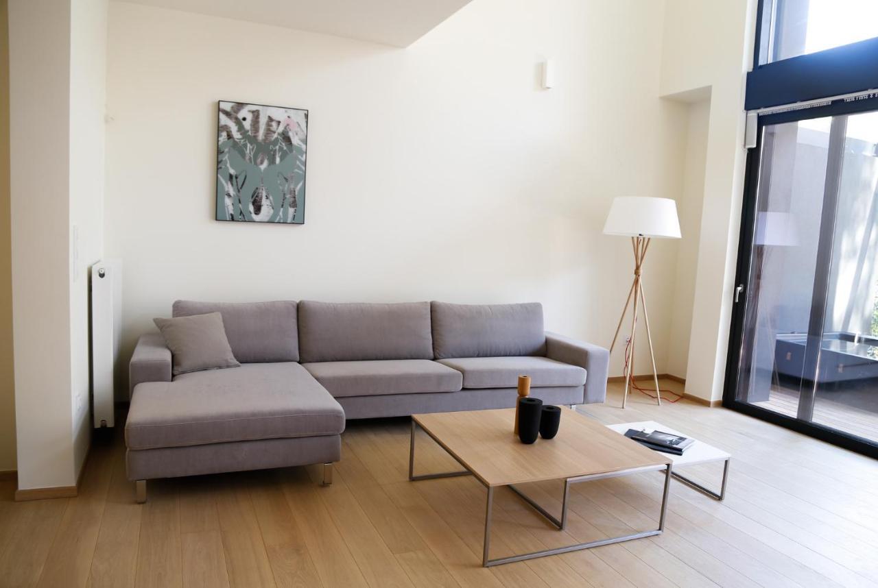 Апартаменты Voula Lofts Афины Экстерьер фото